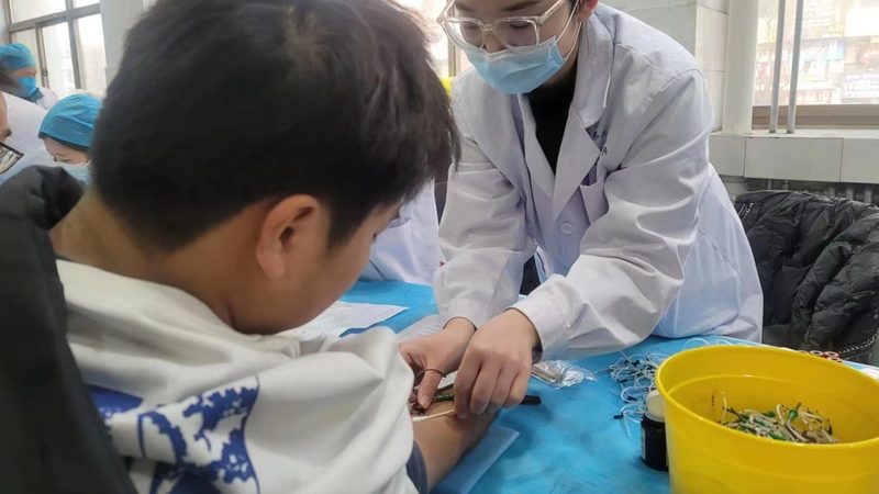 选择体检机构时，可以从以下几个方面进行考虑：